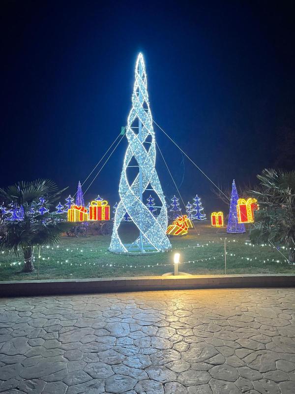 Albero tripla spirale